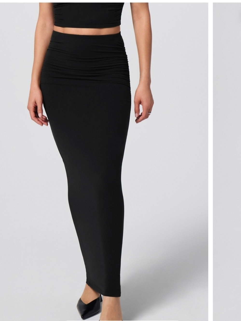 Stretch High-Waist Black Maxi Pencil Skirt
